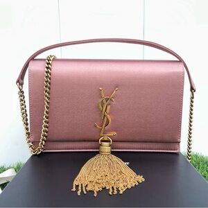 SAINT LAURENT KATE TASSEL CLUTCH ON CHAIN ROSE PINK SATIN GOLD HARDWARE NEW!